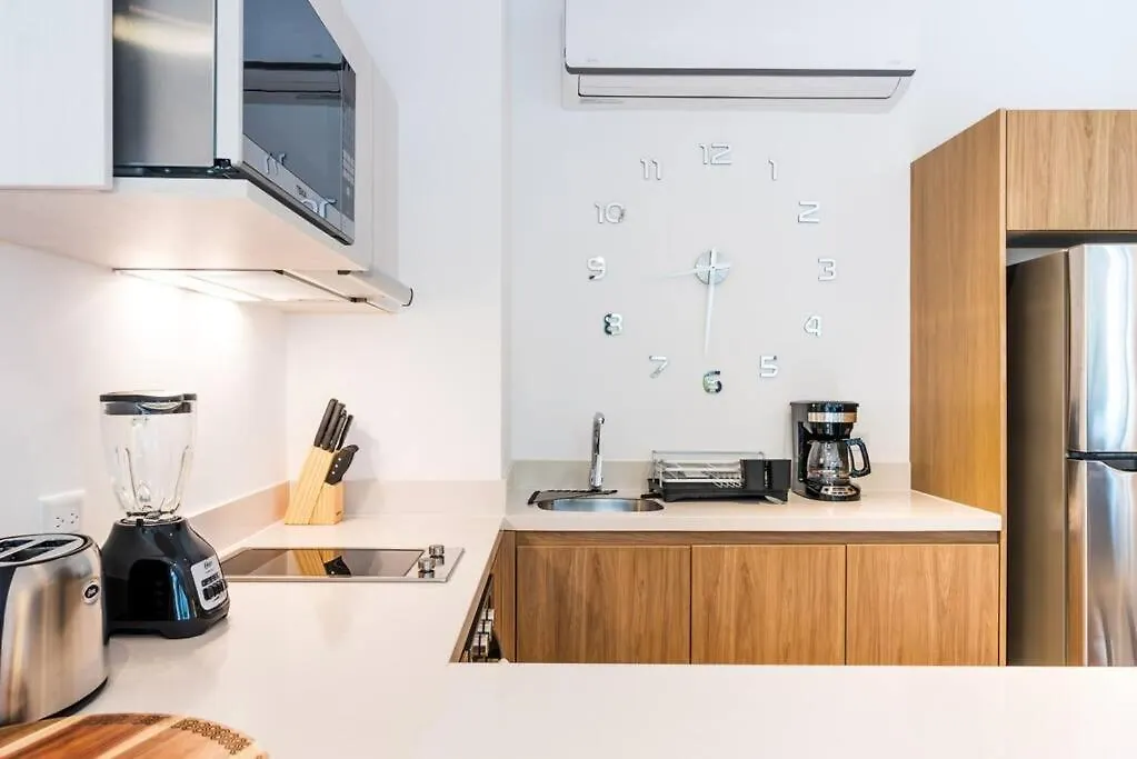 Beautiful 2Br Apartment In Central Playa, Ipana Playa del Carmen
